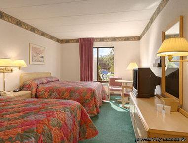 Travelodge ويست سبرينغفيلد المظهر الخارجي الصورة